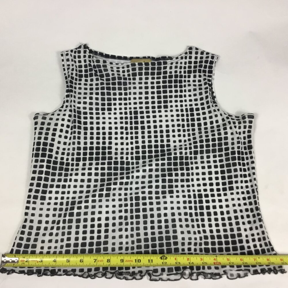 (PO) CDW, Wht & Blk sleeveless Top - Picture 7 of 11